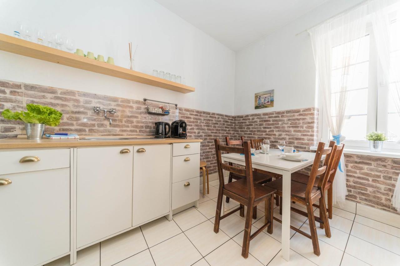 Apartament Przytulny Starowka Old Town Piwna กดัญสก์ ภายนอก รูปภาพ