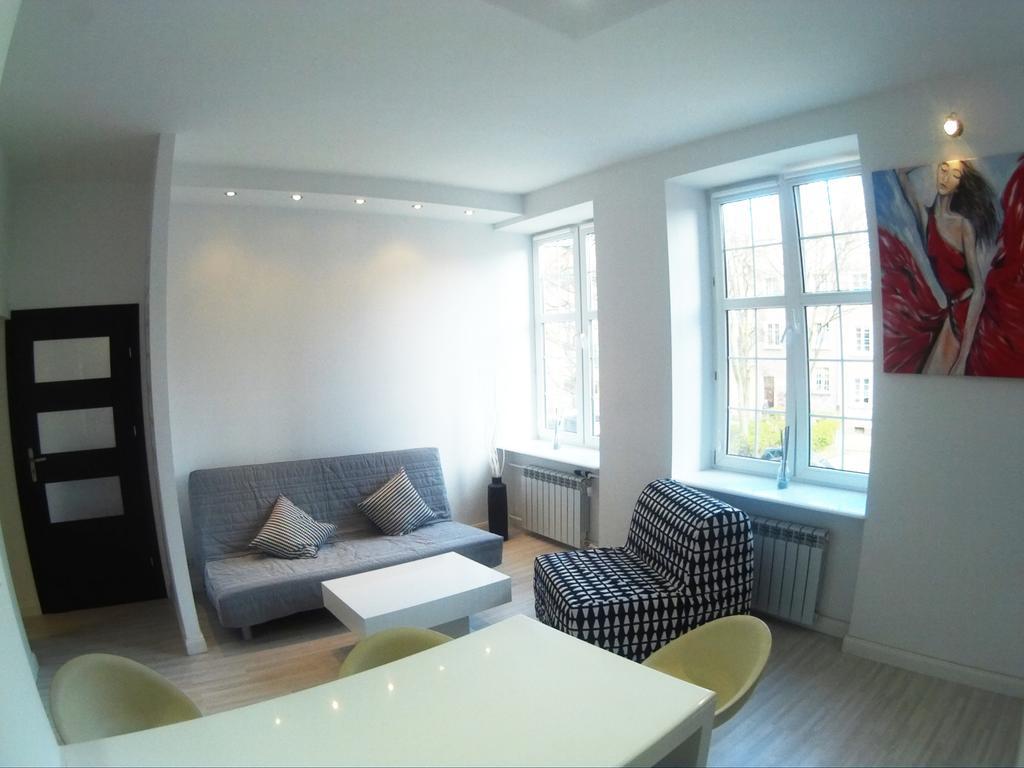 Apartament Przytulny Starowka Old Town Piwna กดัญสก์ ภายนอก รูปภาพ