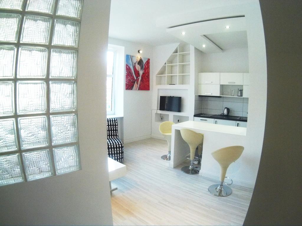 Apartament Przytulny Starowka Old Town Piwna กดัญสก์ ภายนอก รูปภาพ