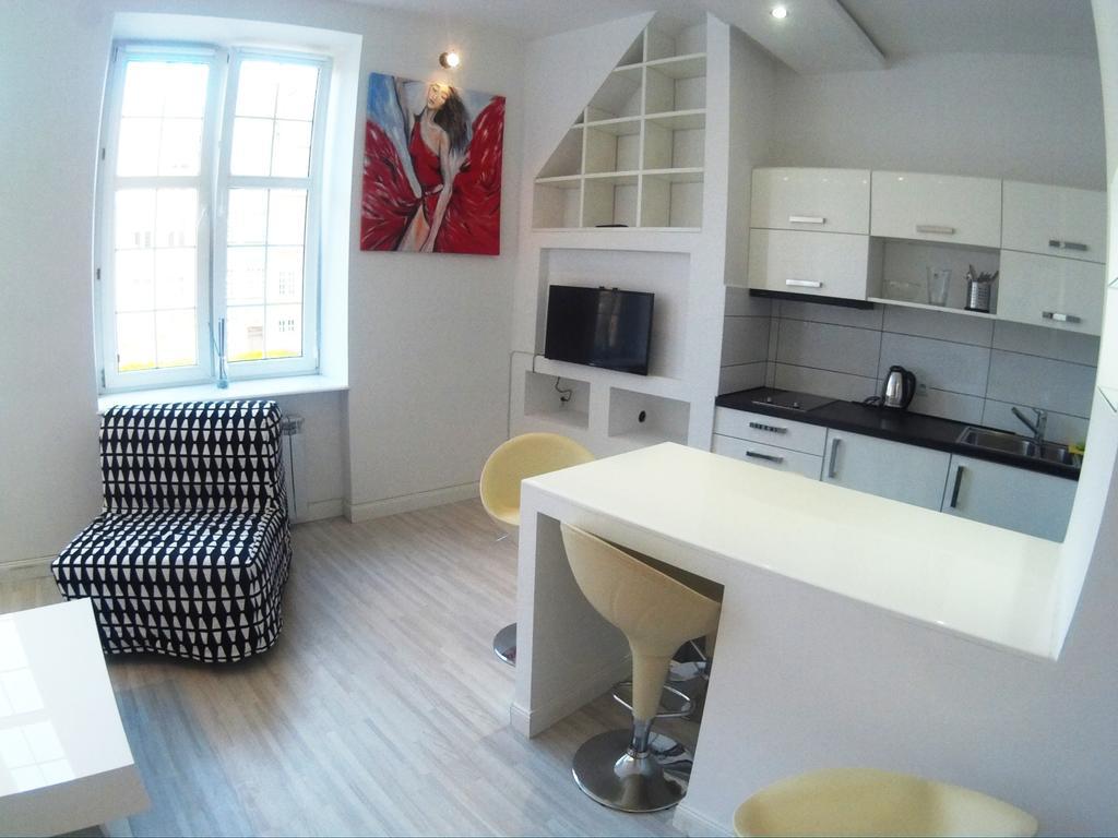 Apartament Przytulny Starowka Old Town Piwna กดัญสก์ ภายนอก รูปภาพ