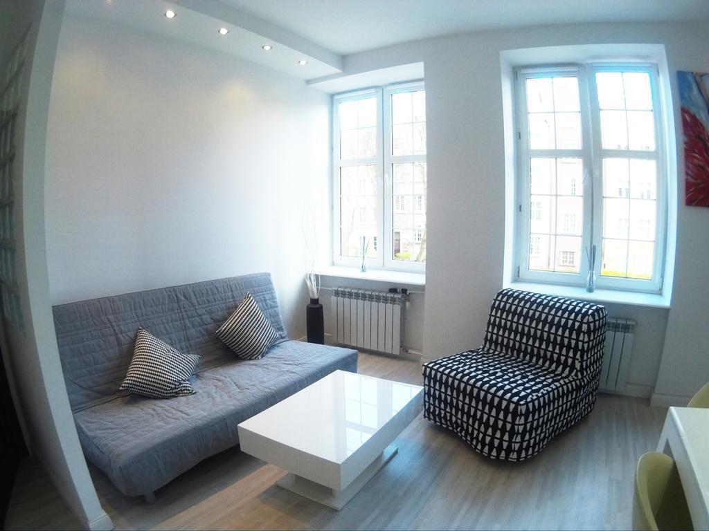Apartament Przytulny Starowka Old Town Piwna กดัญสก์ ภายนอก รูปภาพ
