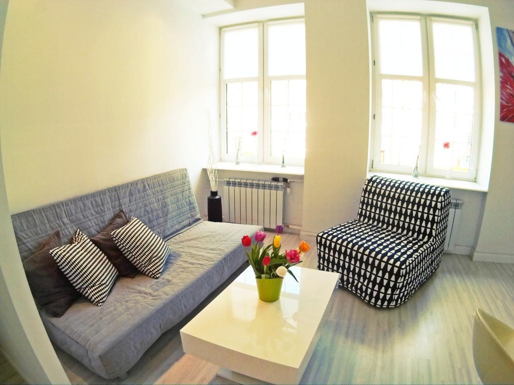 Apartament Przytulny Starowka Old Town Piwna กดัญสก์ ภายนอก รูปภาพ