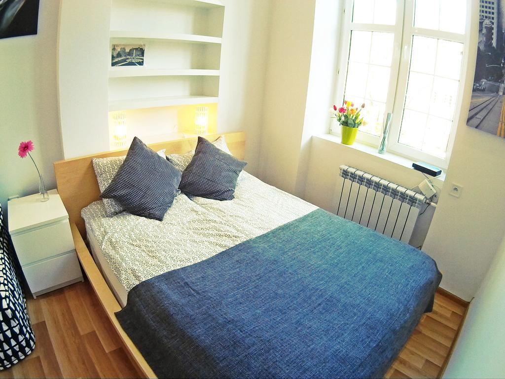 Apartament Przytulny Starowka Old Town Piwna กดัญสก์ ภายนอก รูปภาพ