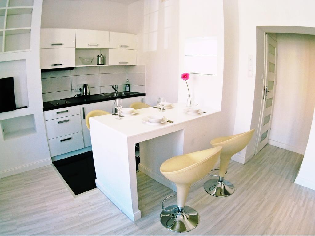Apartament Przytulny Starowka Old Town Piwna กดัญสก์ ภายนอก รูปภาพ